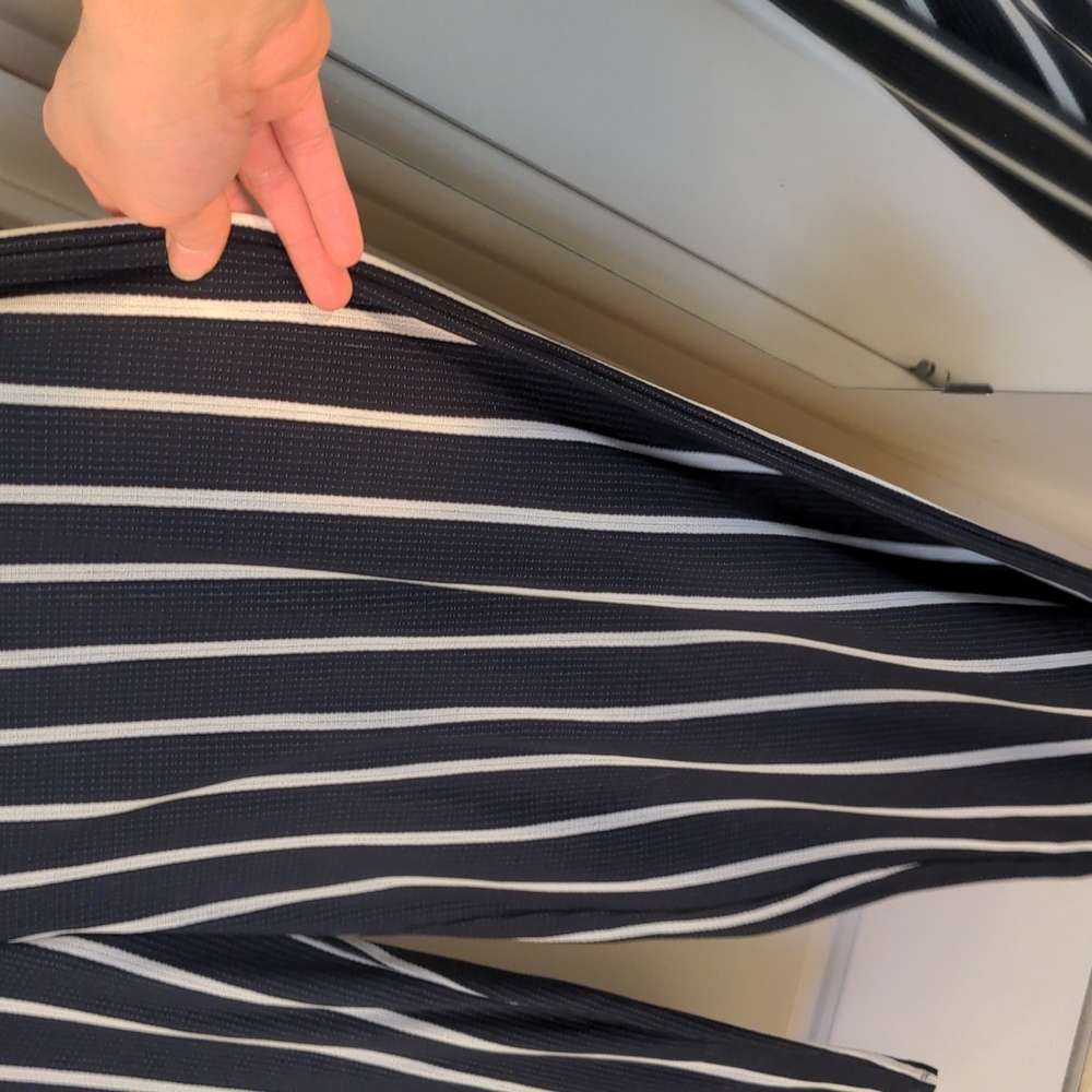 Hem & Thread Romper - Picture 4 of 4